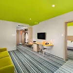 Park By Radisson & 4*