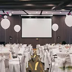 Park By Radisson & 4*