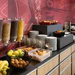 Park By Radisson & 4*