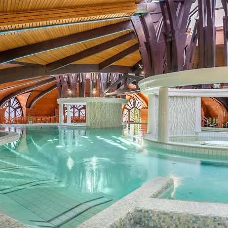 Szálloda Park By Radisson & 4*