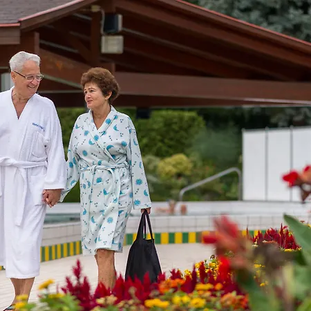 Park By Radisson & 4* Zalakaros