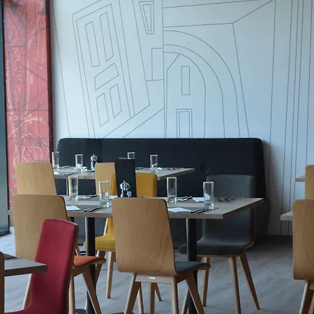 Park By Radisson & 호텔 4*