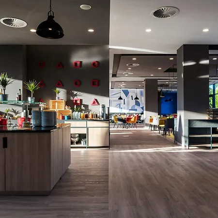 Hotel Park By Radisson &